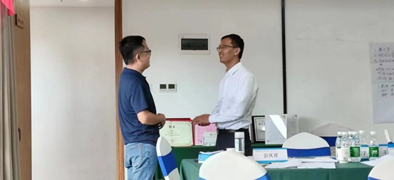 图片2.jpg 图片2.jpg